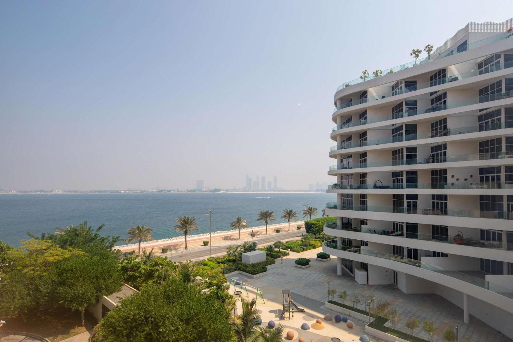 Frank Porter - Royal Amwaj Residences South Dubai Dış mekan fotoğraf